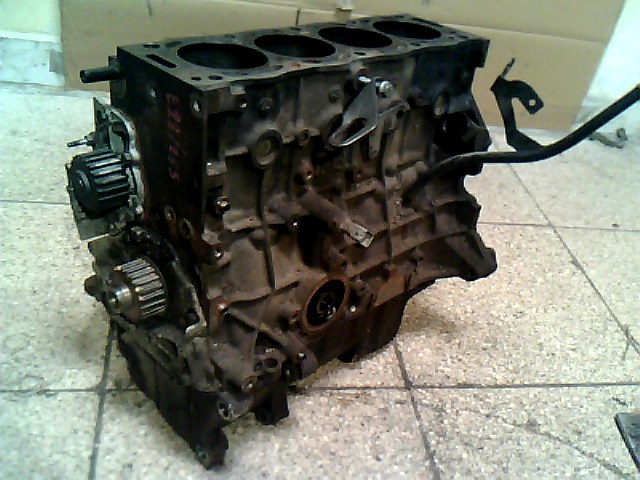 CITROEN XSARA PICASSO -04 Motor, diesel fűzött blokk hengerfej nélkül 1. kép