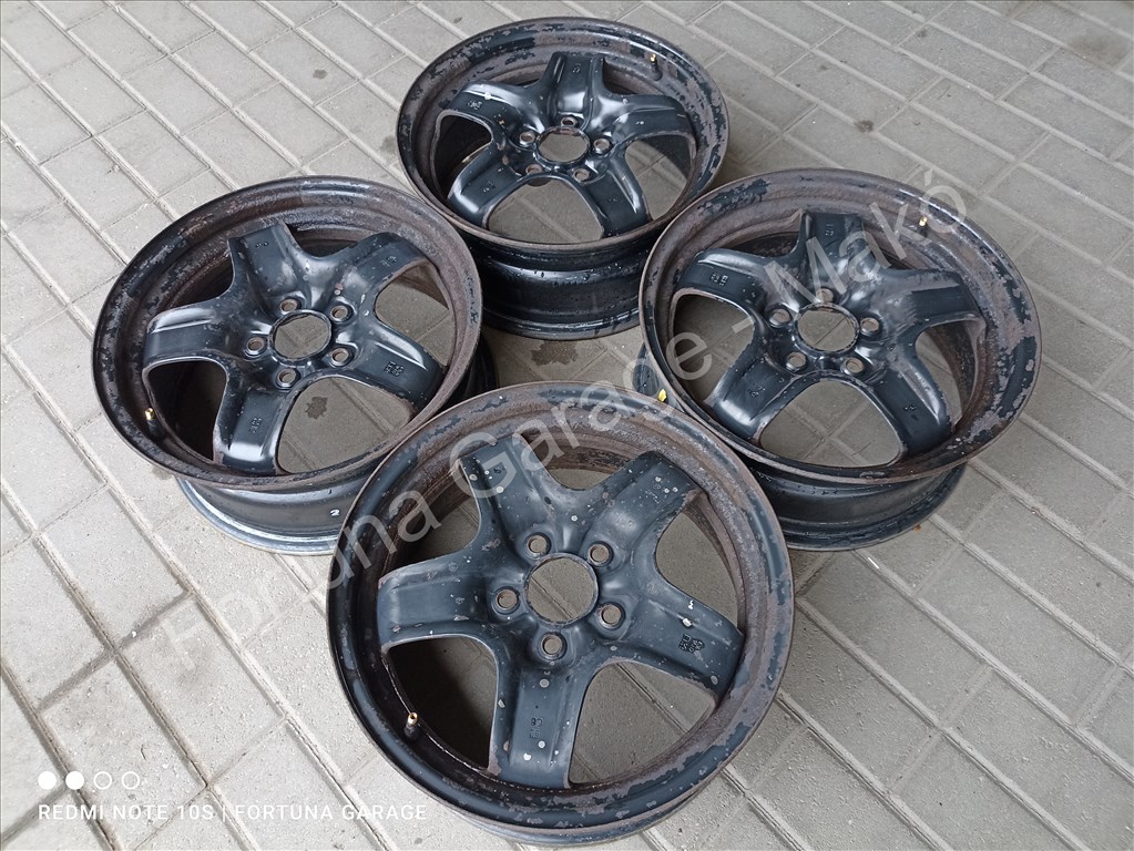 5x110 16" Opel Struktur lemezfelni garnitúra dísztárcsával (637) 3. kép