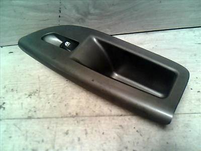 DAEWOO NUBIRA 99-03 Jobb első ablakemelő kapcsoló