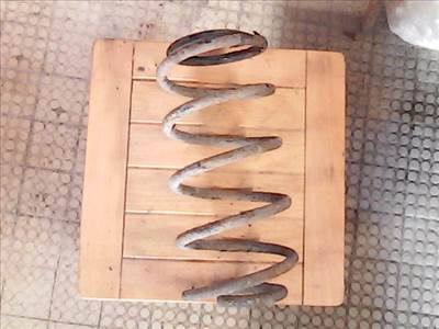 DAEWOO RACER Első rugó 