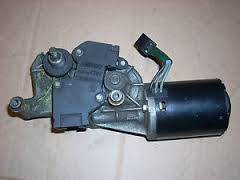 FIAT UNO 83-89 Ablaktörlő motor első