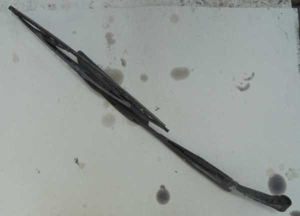 HYUNDAI LANTRA 96- Ablaktörlő kar bal első 1. kép