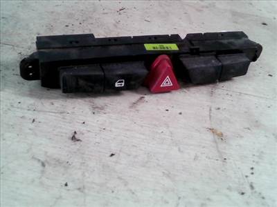 KIA CEED 2006.10-2009.07 Kombinált kapcsoló középen