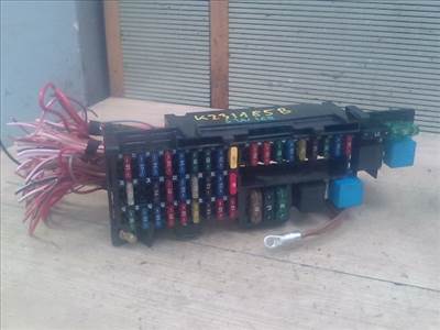 MERCEDES A W168 2001.05.01-2004.08.31 Biztosítéktábla BCM BSI BSM SAM GEM modul Utastér