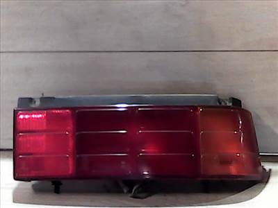SUZUKI SWIFT 89-96 Jobb hátsó lámpa