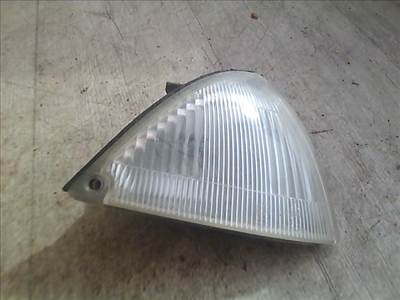 SUZUKI SWIFT 89-96 Jobb helyzetjelző