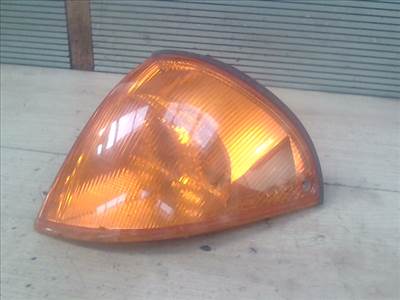 SUZUKI SWIFT 96-05 Bal első irányjelző