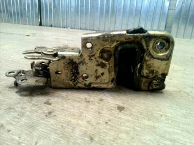 VOLKSWAGEN T4 96- Jobb első ajtó zárszerkezet mechanikus