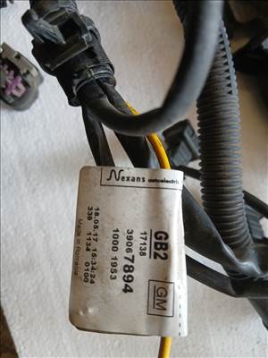 opel corsa e b14xer kábel kötegek   39067894