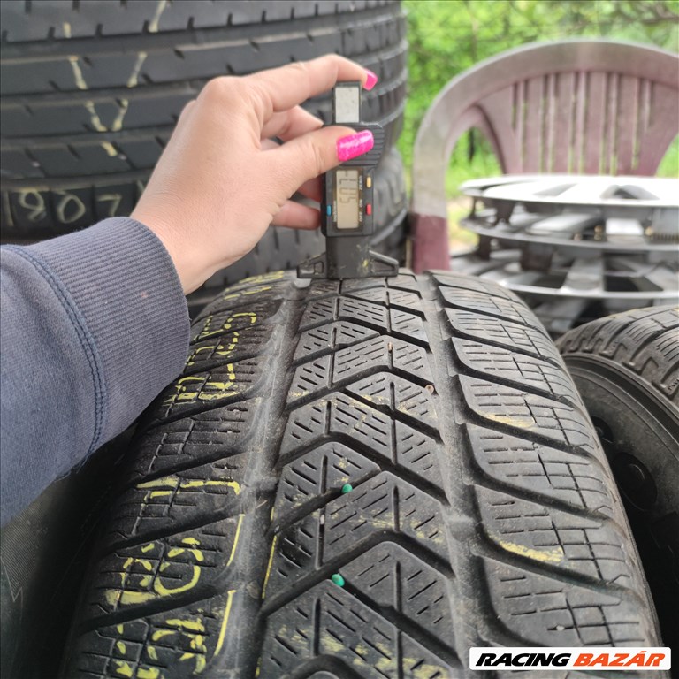 225/65 R17 Pirelli téli gumi 15000ft a 4db/58/ 2. kép