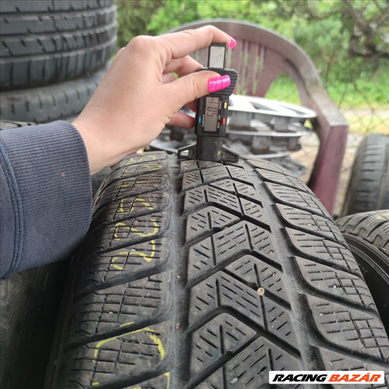 225/65 R17 Pirelli téli gumi 15000ft a 4db/58/ 3. kép