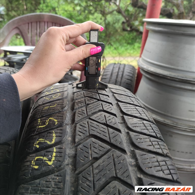 225/65 R17 Pirelli téli gumi 15000ft a 4db/58/ 4. kép