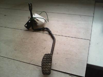 ALFA ROMEO ROMEO 145 GÁZPEDÁL