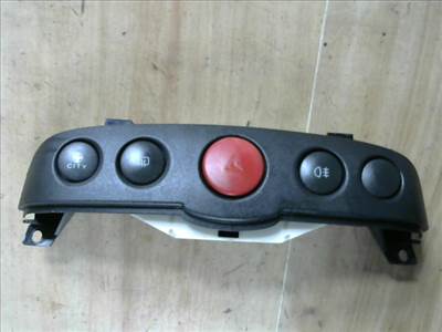 FIAT PUNTO II. Kombinált kapcsoló középen