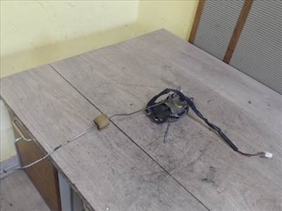 MAZDA 323F 98-04 Bal első ajtó zárszerkezet központi záras