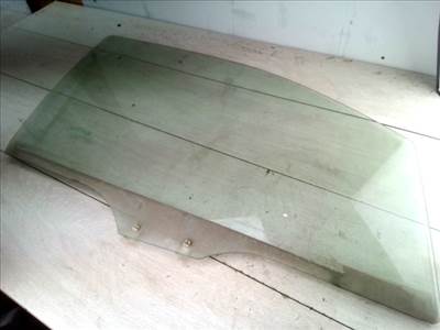 MAZDA PREMACY 99.01-05.10 Jobb első ajtóüveg