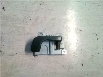 MITSUBISHI SPACE WAGON Bal hátsó belső kilincs