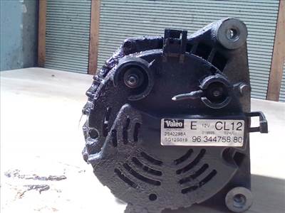 RENAULT LAGUNA 00-05 Generátor.benzines