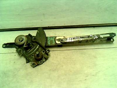 SUZUKI SWIFT 89-96 Bal első ablakemelő szerkezet mechanikus
