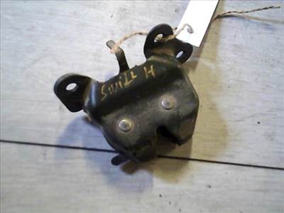 SUZUKI SWIFT 96-05 Csomagtér ajtó zárszerkezet