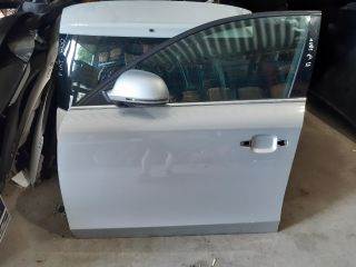 Audi A4 (B6/B7) AUDI A4 B7 Bal első Ajtó (Részeivel)