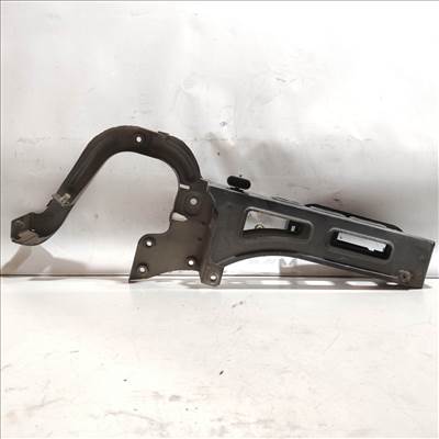 204647 Alfa Romeo 147 2000-2010 jobb első sárvédőtartó 46540822