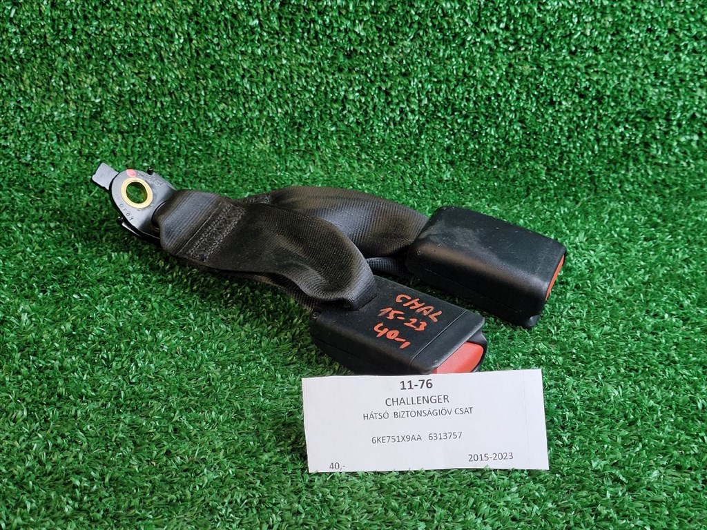 DODGE CHALLENGER Hátsó középső Biztonsági Öv Csat 6KE751X9AA 6313757 1. kép