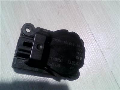 FORD FOCUS 04- Fűtésszabályzó zsalu állító motor