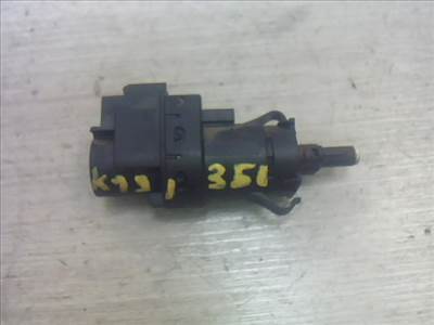 FORD FUSION 05.10.01- Féklámpa pedál kapcsoló