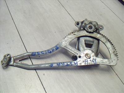 OPEL ASTRA G 97-04 Bal hátsó ablakemelő szerkezet mechanikus