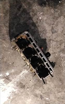 RENAULT TRAFIC -94 Motor, diesel fűzött blokk hengerfej nélkül