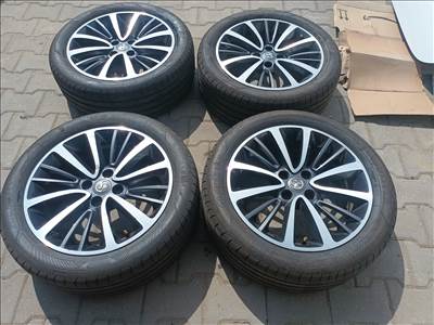 Opel crossland x 17" használt (gyári felni) alufelni, rajta 215/50 újszerű Goodyear nyári gumi gumi 