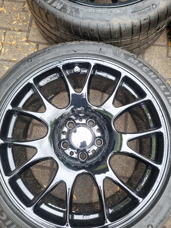  5x120 lyukosztású 19" újszerű BBS kétszéles, rajta 245/40  275/35 újszerű Michelin nyári gumi  2. kép