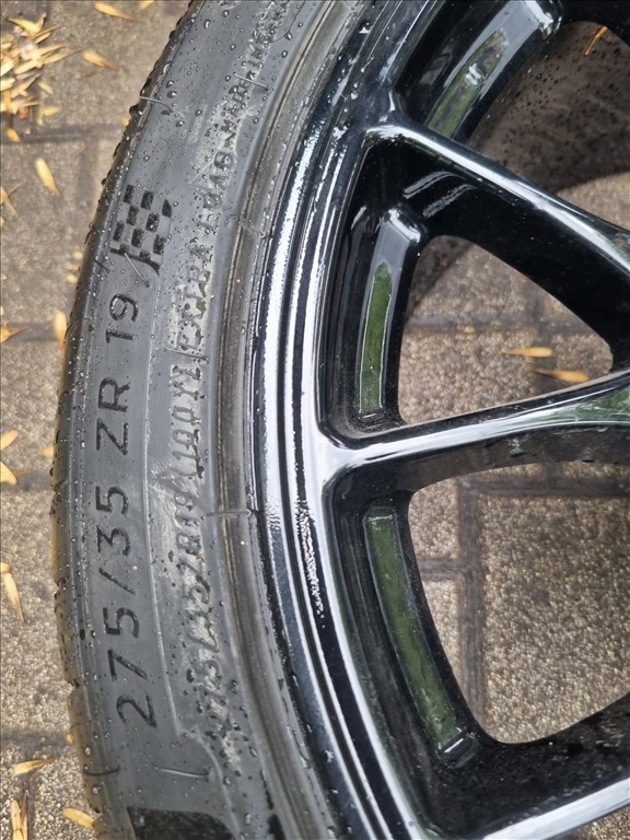  5x120 lyukosztású 19" újszerű BBS kétszéles, rajta 245/40  275/35 újszerű Michelin nyári gumi  5. kép