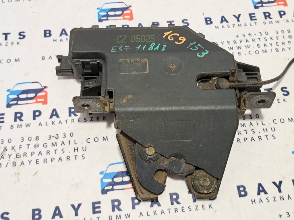BMW E81 E82 E87 E46 E90 E92 E60 E63 sedan csomagtér csomagtartó ajtó zár motor 3. kép