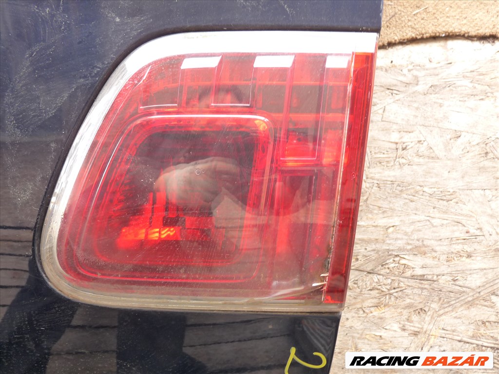 Toyota Avensis (T270) csomagtérajtó  9. kép