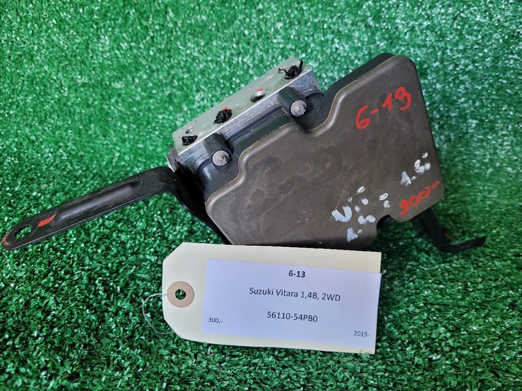 SUZUKI VITARA ABS Kocka 5611054PB0 54pb2wd 1. kép