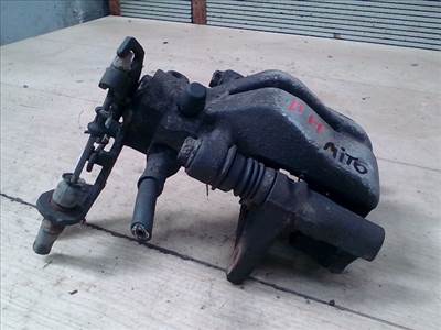 ALFA ROMEO ROMEO Mito 2008.11.01- Bal hátsó féknyereg munkahengerrel