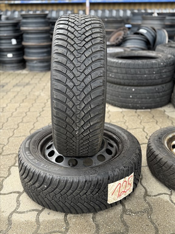 205/55 R16 Falken Eurowinter HS01 91T l 6mm l 2db l DOT:3316 1. kép