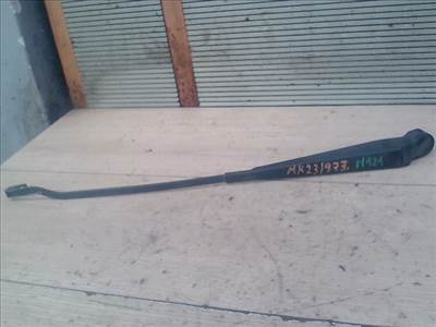 MAZDA 121 96- Ablaktörlő kar jobb első