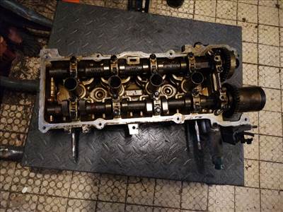 NISSAN ALMERA TINO Hengerfej. benzines