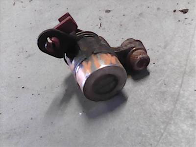 OPEL CAMPO 92-97 Jobb első ajtó dugózár