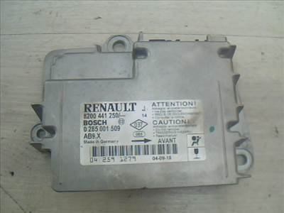 RENAULT MODUS 04.09.01-08.03.31 Légzsák indító elektronika