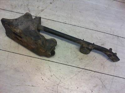 SUZUKI CARRY 99-05 Bal első futómű kitámasztó