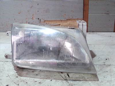 SUZUKI SWIFT 96-05 Jobb első fényszóró