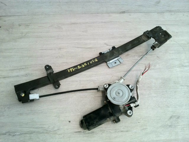 SUZUKI SWIFT 96-05 Jobb hátsó ablakemelő szerkezet elektromos 1. kép