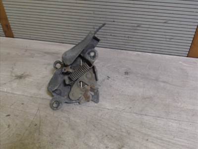 TOYOTA HIACE 95- Motorháztető zár