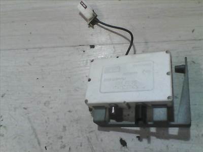 VOLVO S80 98.05.01-06.02.28 Antenna erősítő