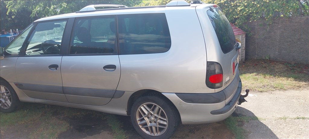 Renault Espace III bontott alkatrészei 4. kép