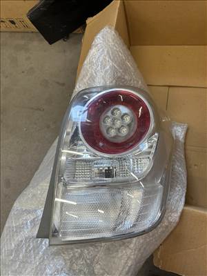 Toyota verso jobb hátsó lámpa